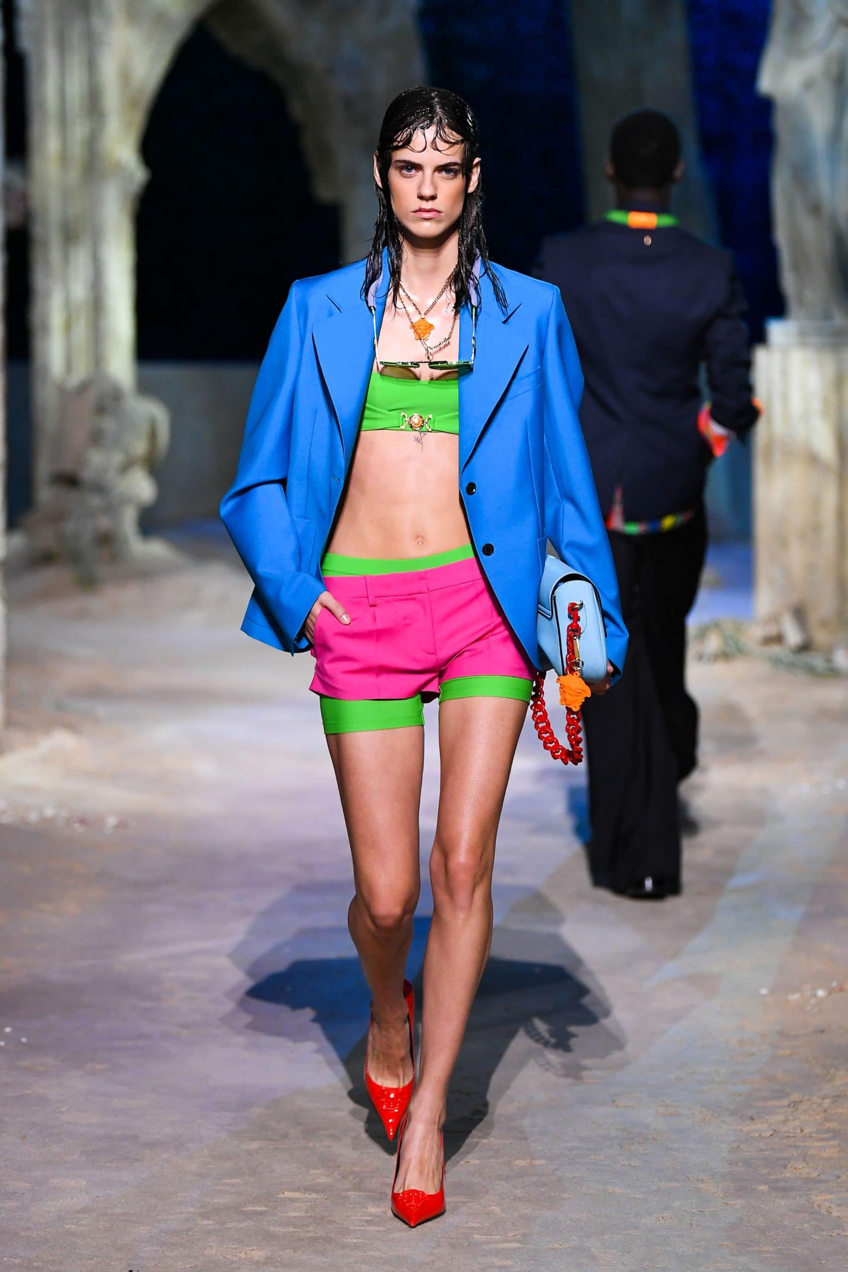 ヴェルサーチ春夏2021年 RUNWAY マガジン