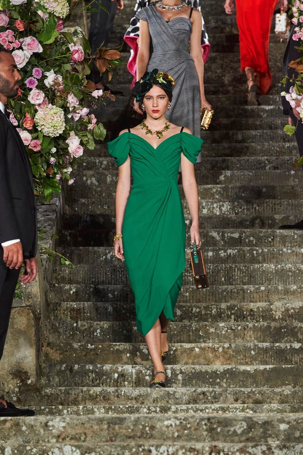 Dolce Gabbana Alta Moda Firenze 2020 - Fall-Winter 2020-2021 by RUNWAY MAGAZINE
