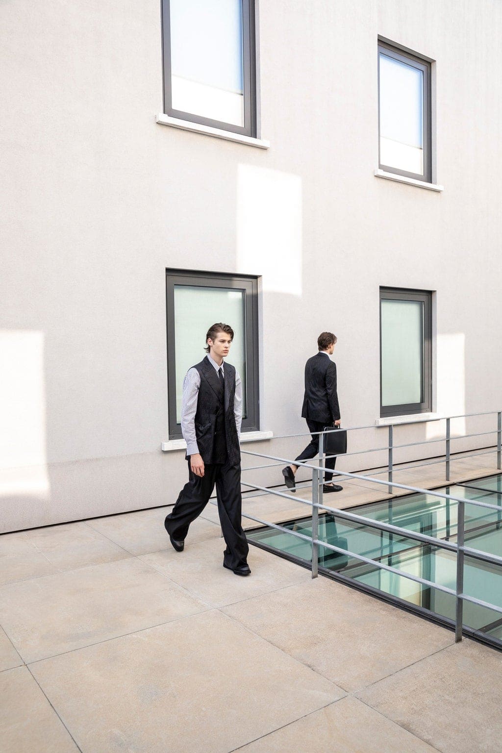 Emporio Armani Printemps Été 2021 Milan par RUNWAY MAGAZINE