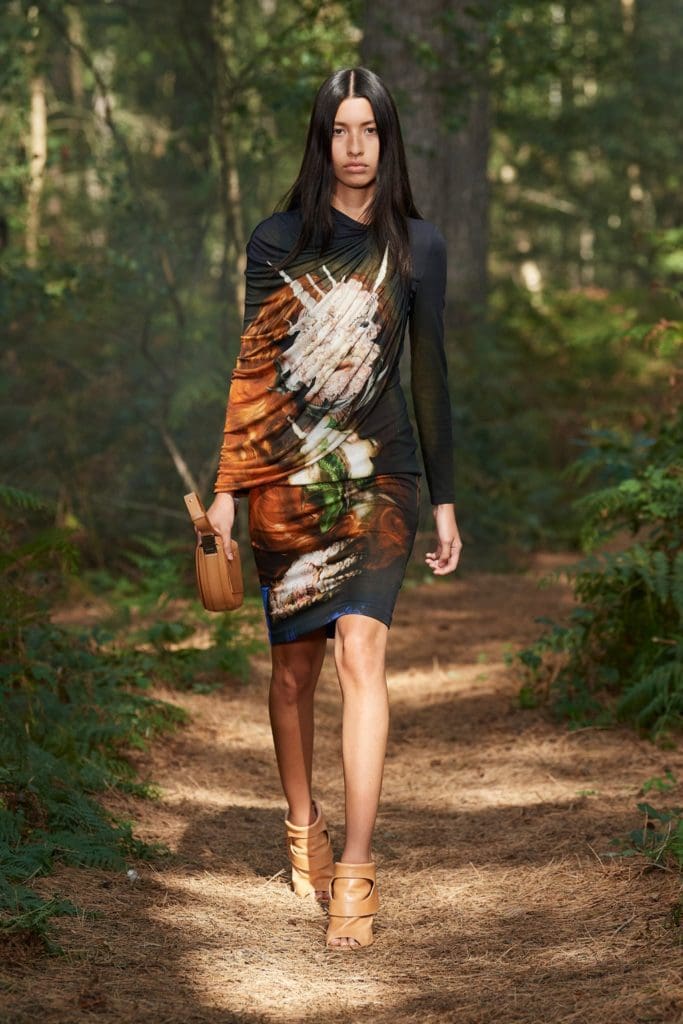 Burberry Spring Summer 2021 London by RUNWAY MAGAZINE