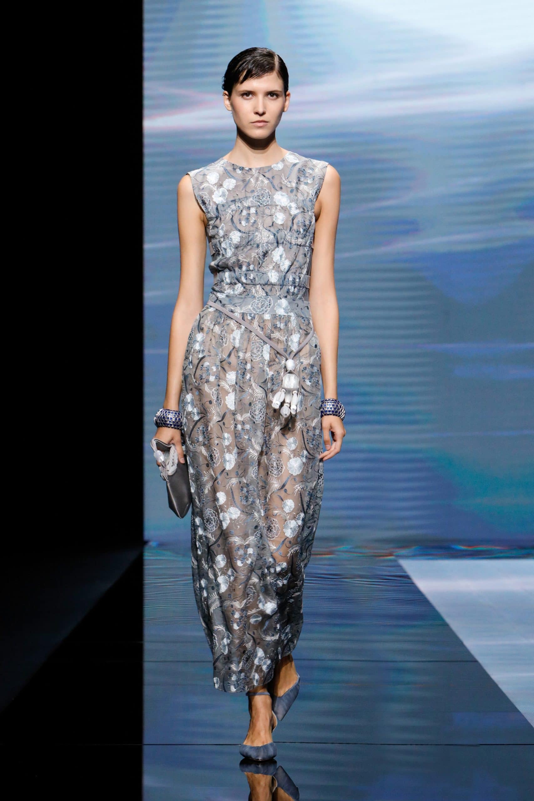 Giorgio Armani Frühling Sommer 2021 von RUNWAY MAGAZIN
