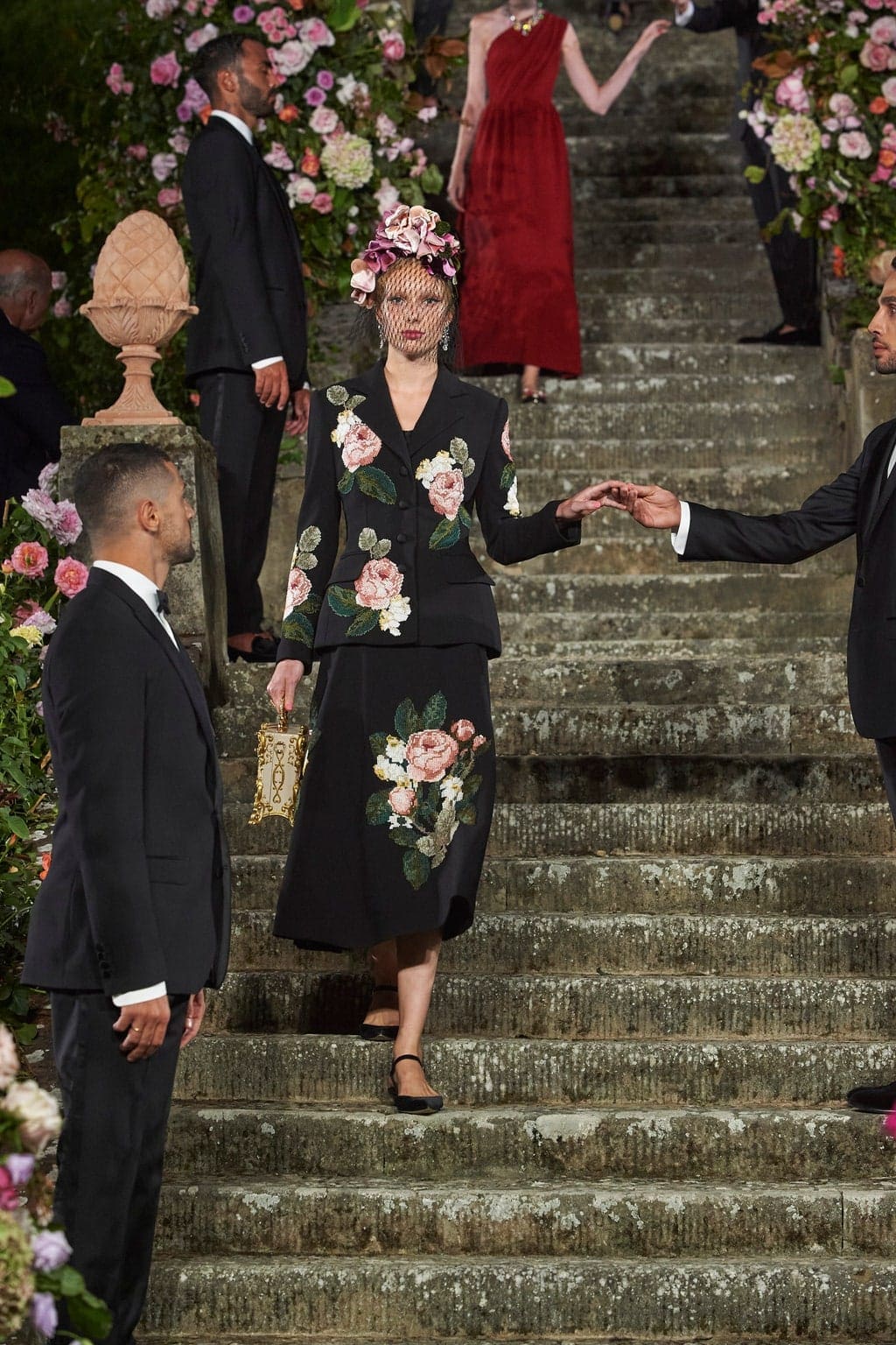 Dolce Gabbana Alta Moda Firenze 2020 - Fall-Winter 2020-2021 by RUNWAY MAGAZINE
