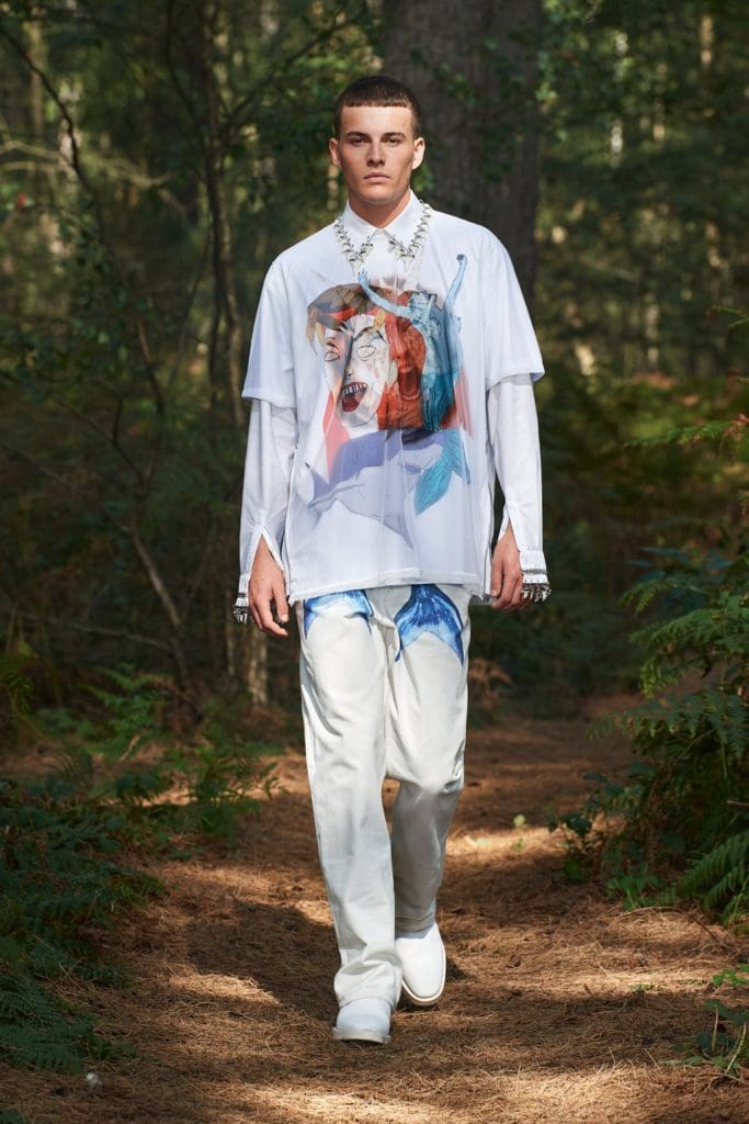 Burberry Spring Summer 2021 London by RUNWAY MAGAZINE