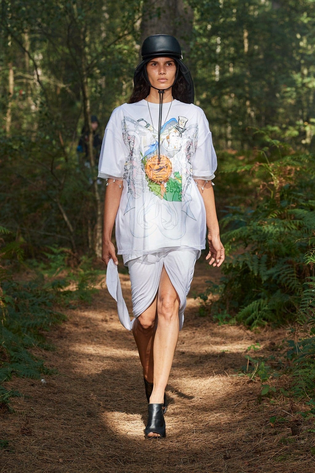 Burberry Весна-Лето 2021 Лондон, автор: RUNWAY ЖУРНАЛ