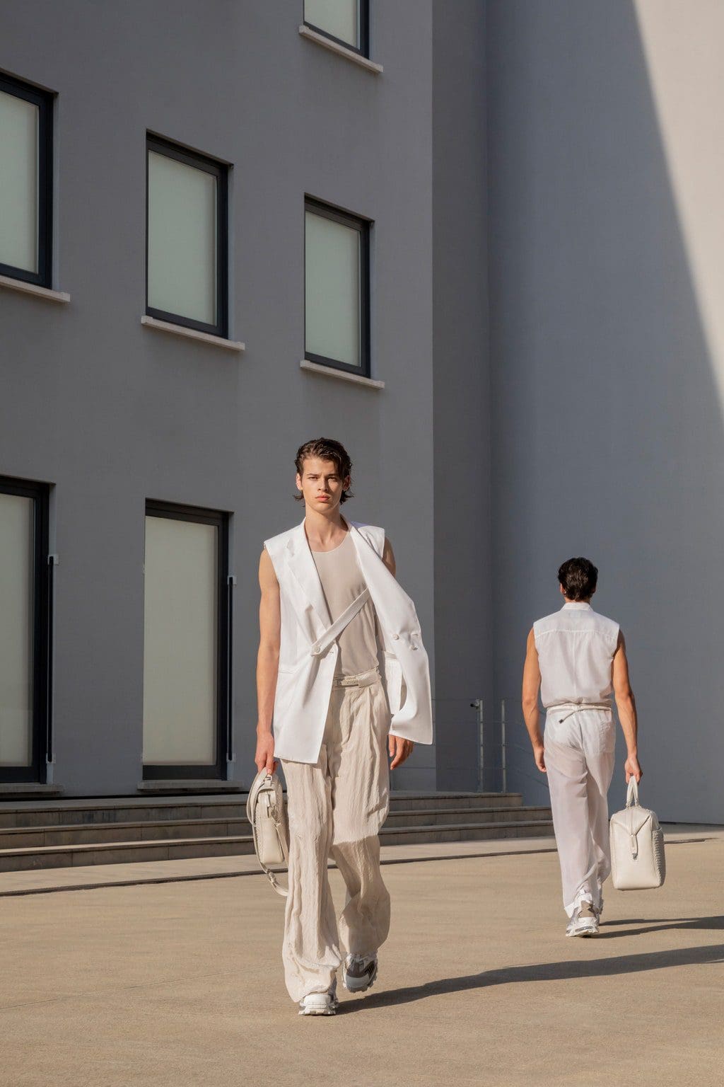 Emporio Armani Printemps Été 2021 Milan par RUNWAY MAGAZINE