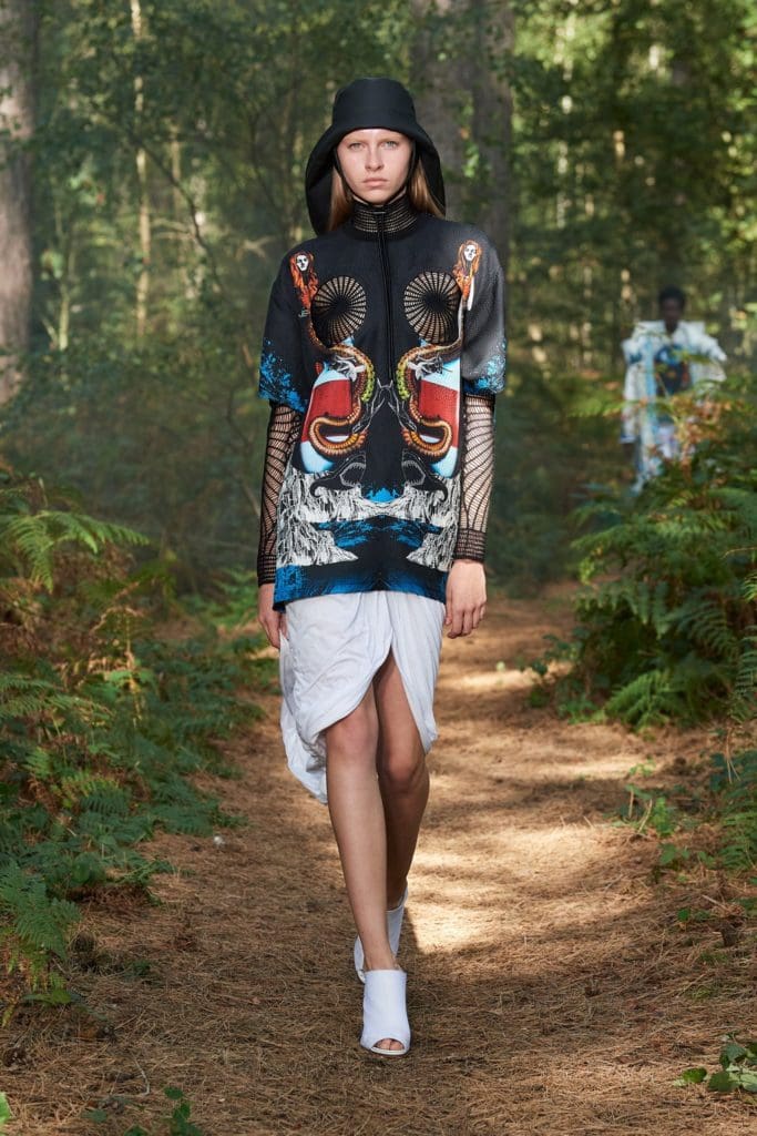 Burberry Spring Summer 2021 London by RUNWAY MAGAZINE