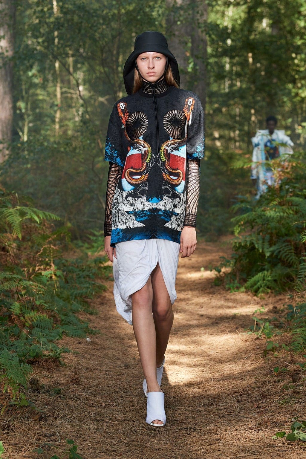 Burberry Весна-Лето 2021 Лондон, автор: RUNWAY ЖУРНАЛ