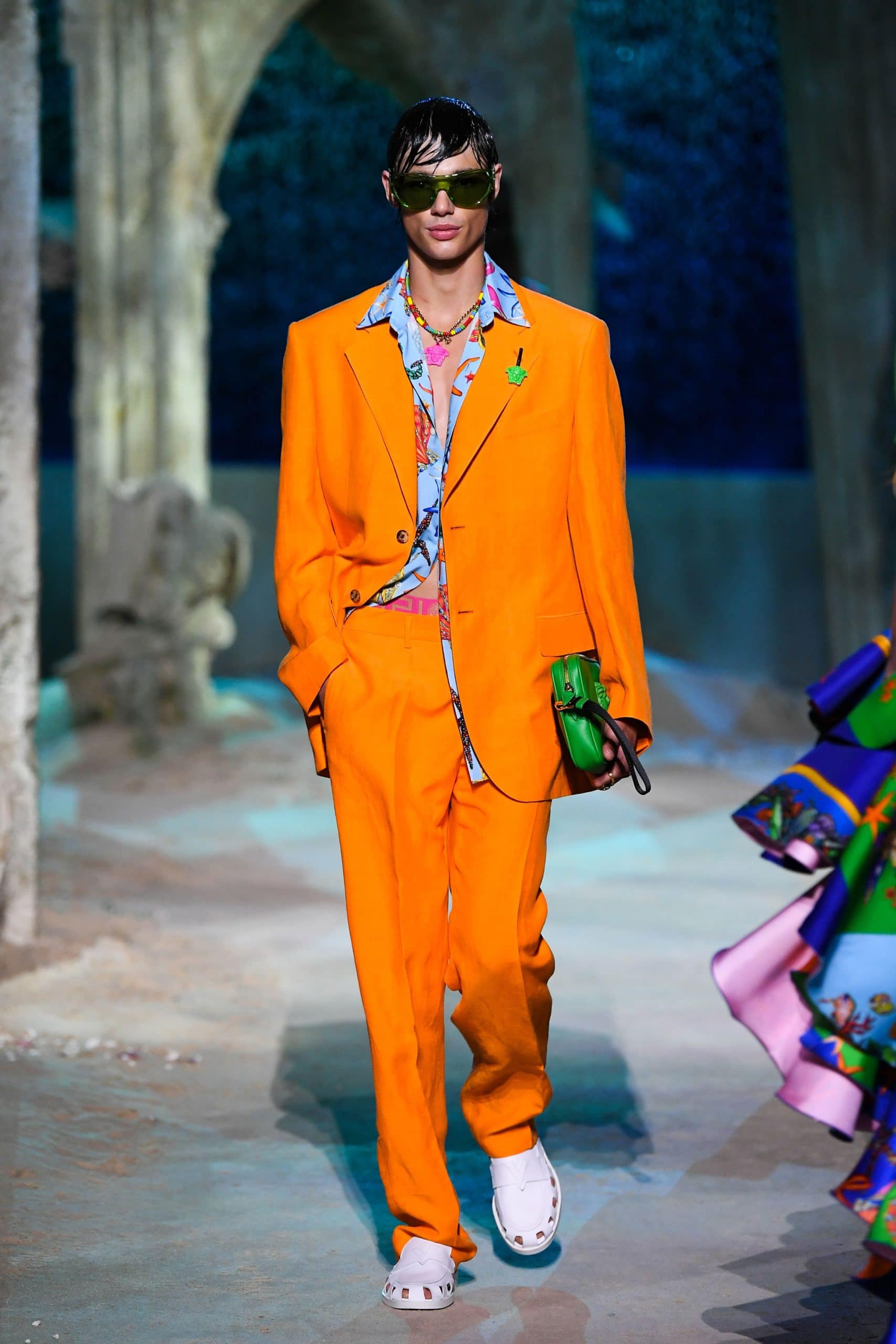 ヴェルサーチ春夏2021年 RUNWAY マガジン