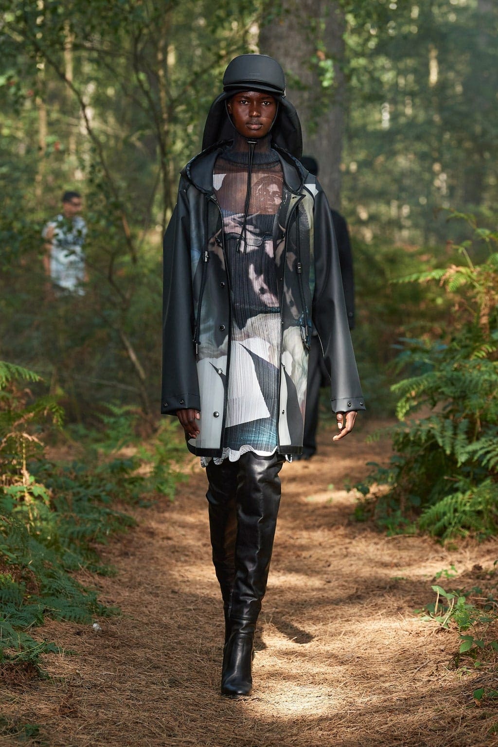 Burberry Весна-Лето 2021 Лондон, автор: RUNWAY ЖУРНАЛ