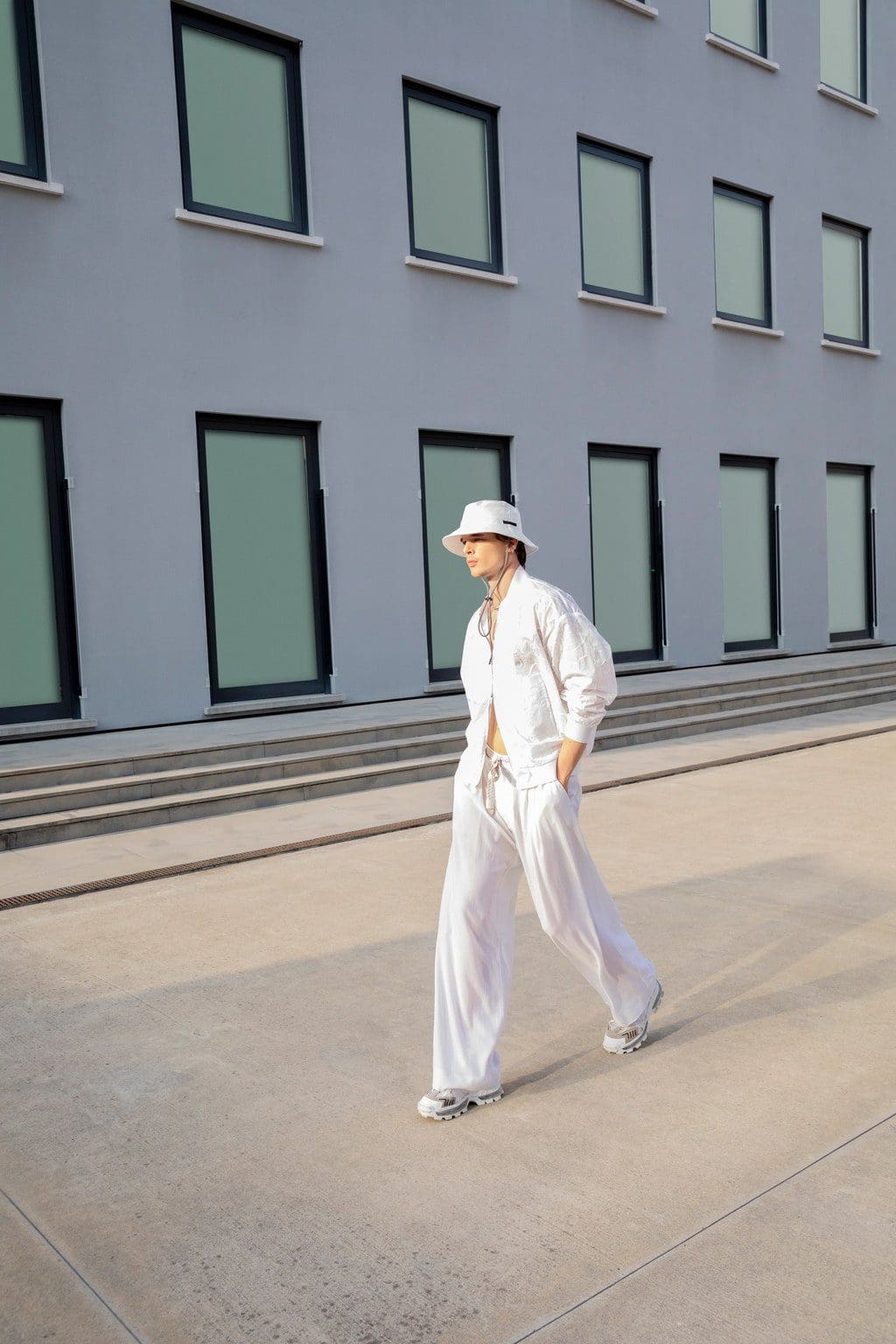 Emporio Armani Printemps Été 2021 Milan par RUNWAY MAGAZINE