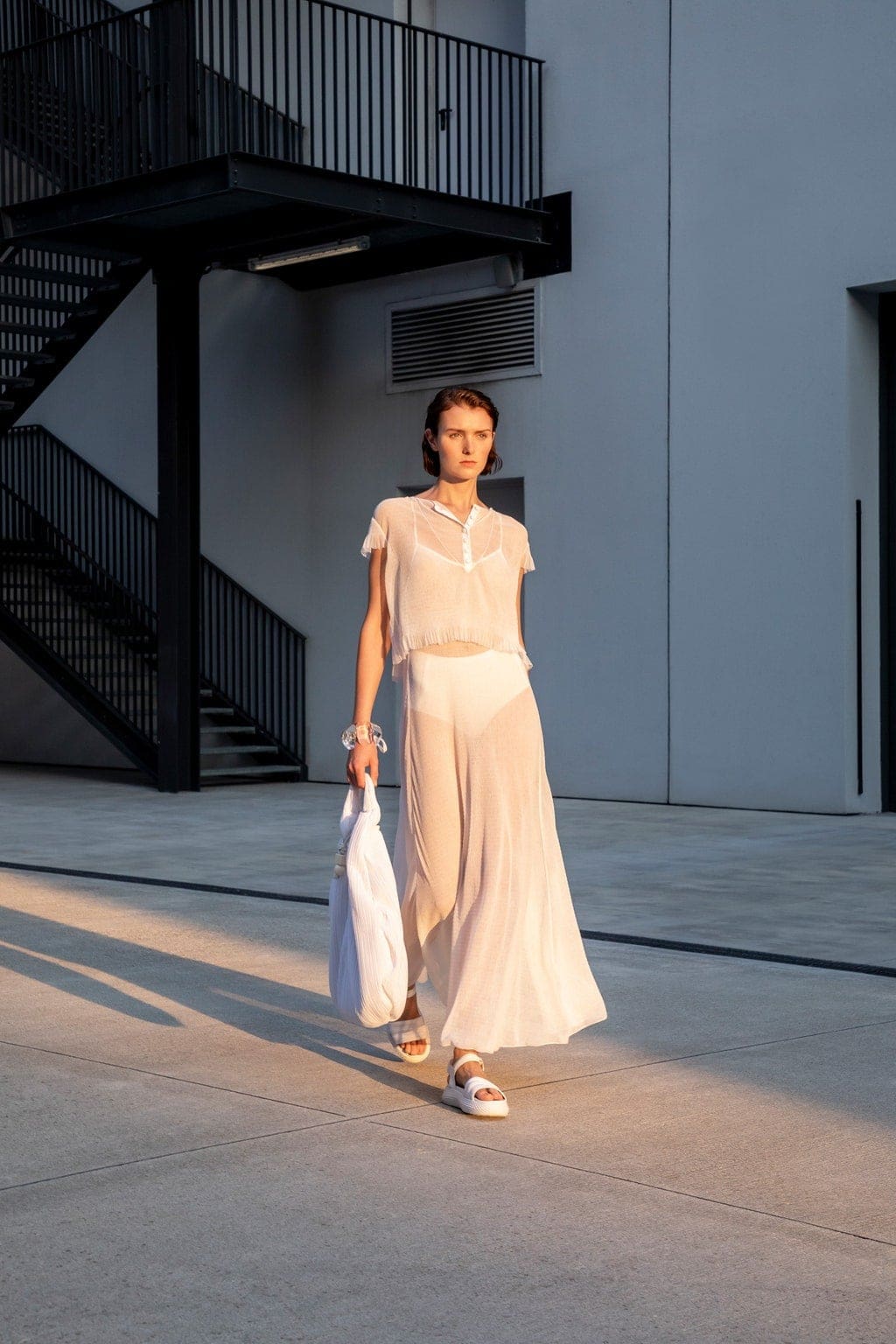 Emporio Armani Printemps Été 2021 Milan par RUNWAY MAGAZINE