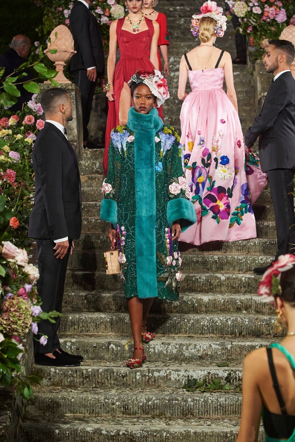 Dolce Gabbana Alta Moda Firenze 2020 - Fall-Winter 2020-2021 by RUNWAY MAGAZINE