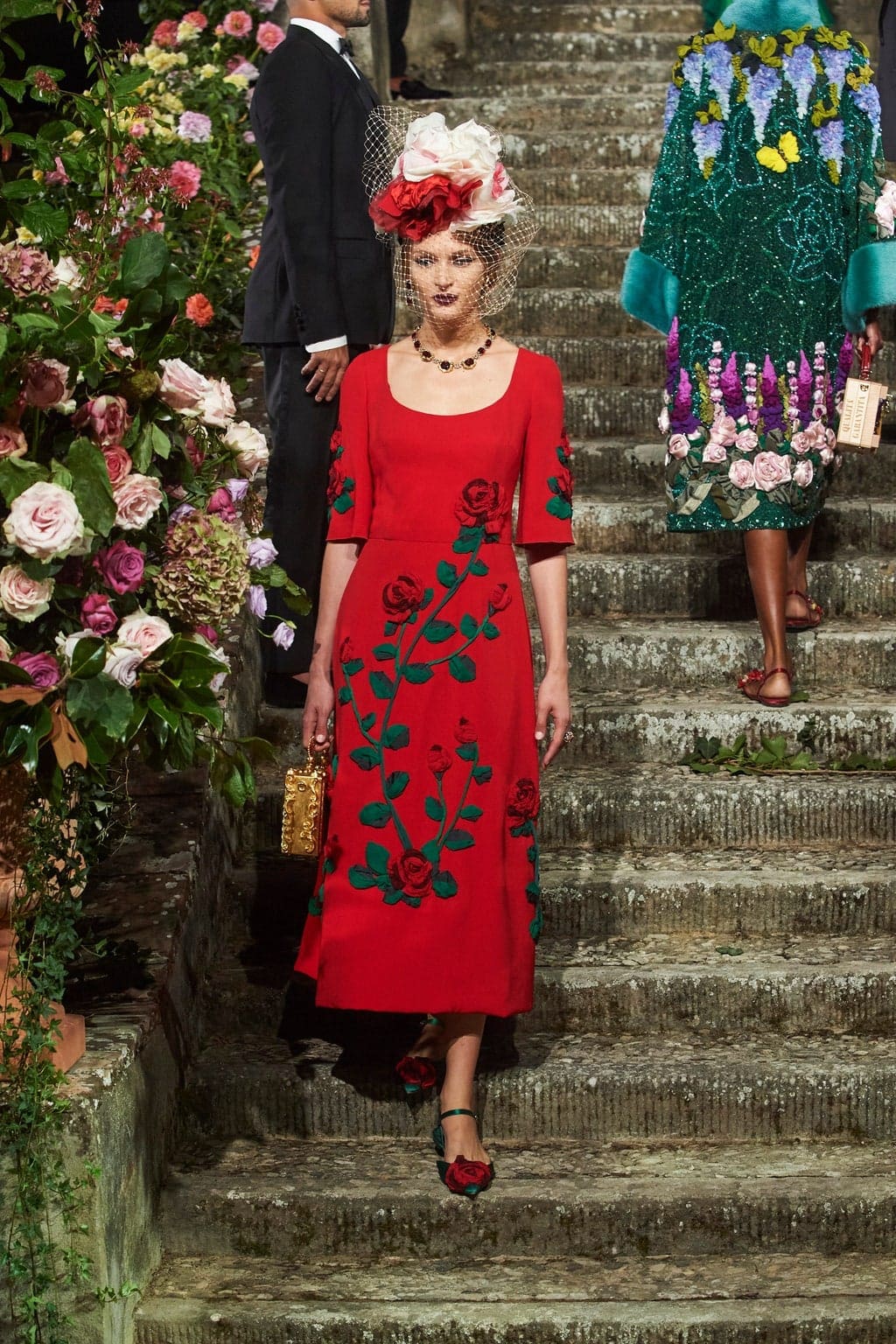 Dolce Gabbana Alta Moda Firenze 2020 - Fall-Winter 2020-2021 by RUNWAY MAGAZINE