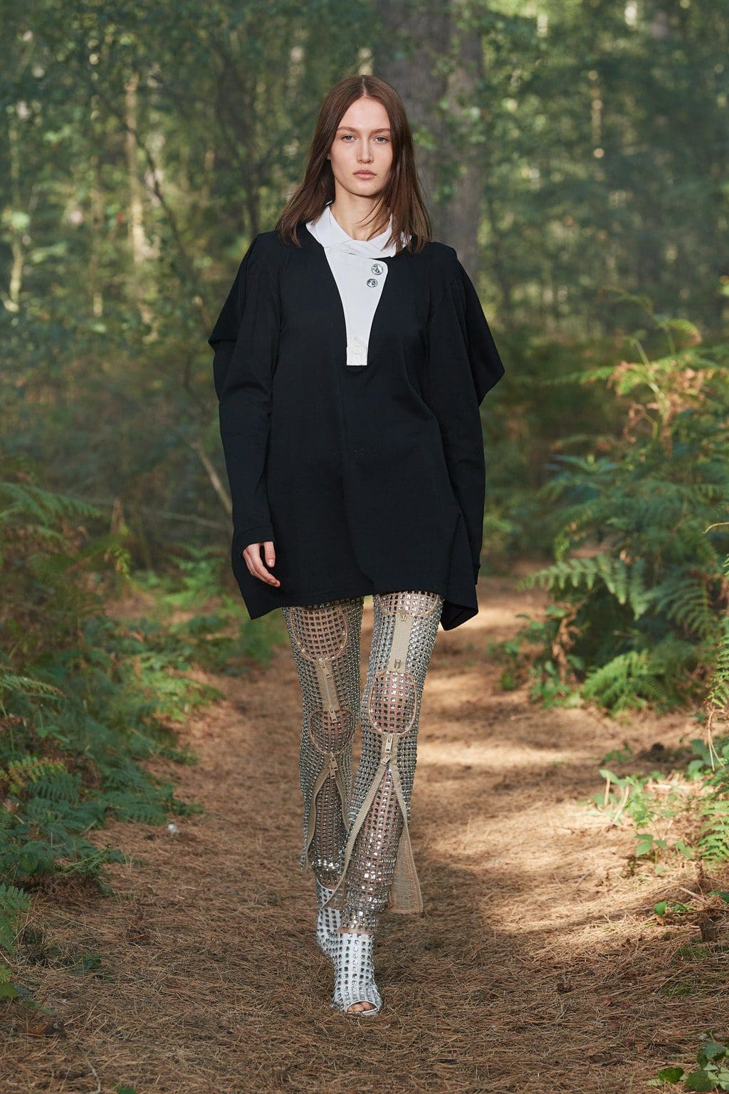 Burberry Весна-Лето 2021 Лондон, автор: RUNWAY ЖУРНАЛ