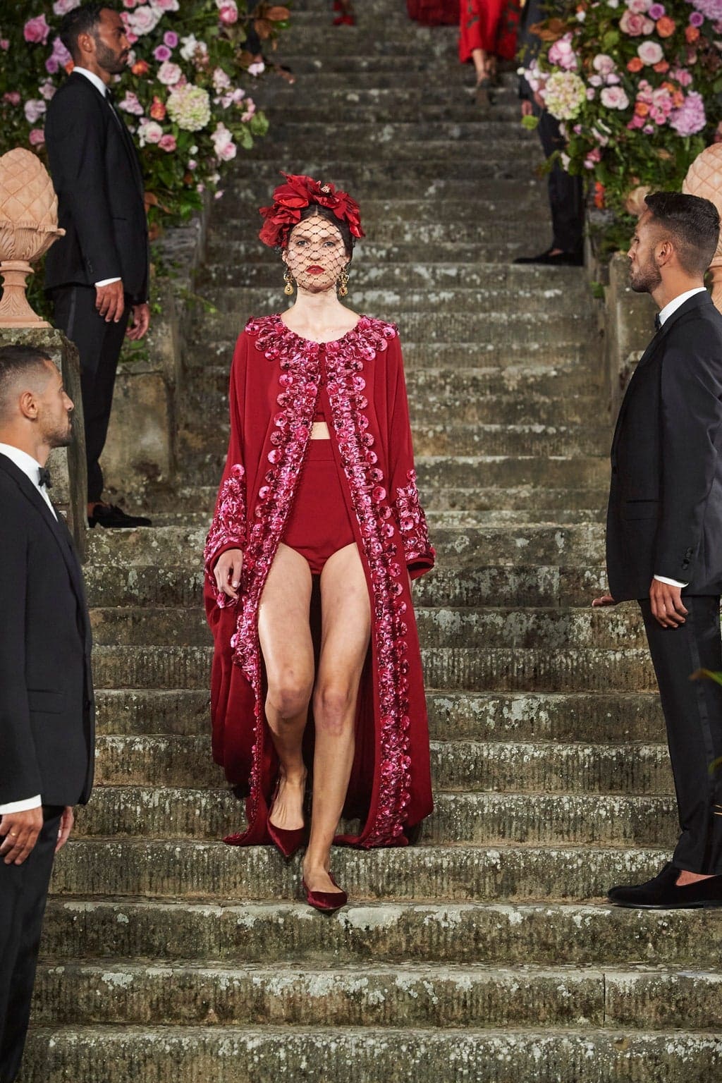 Dolce Gabbana Alta Moda Firenze 2020 - Fall-Winter 2020-2021 by RUNWAY MAGAZINE