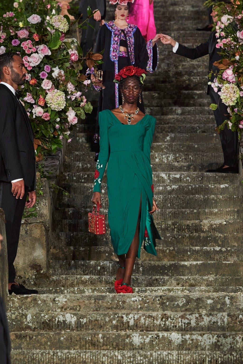 Dolce Gabbana Alta Moda Firenze 2020 - Fall-Winter 2020-2021 by RUNWAY MAGAZINE