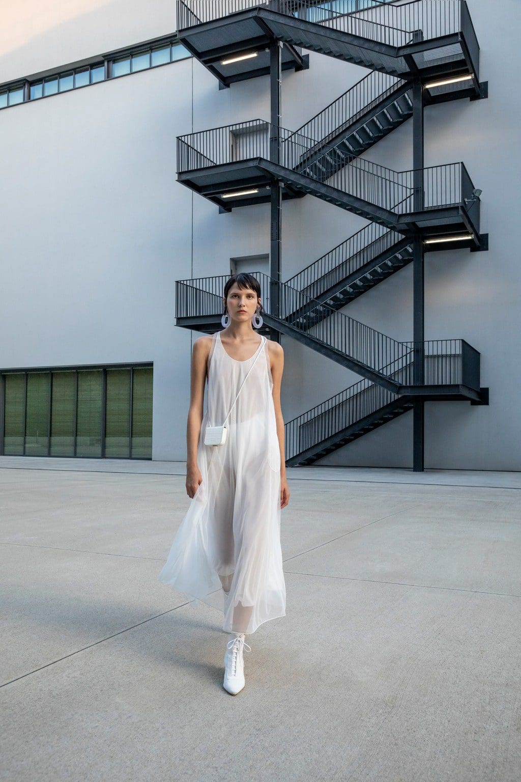 Emporio Armani Printemps Été 2021 Milan par RUNWAY MAGAZINE