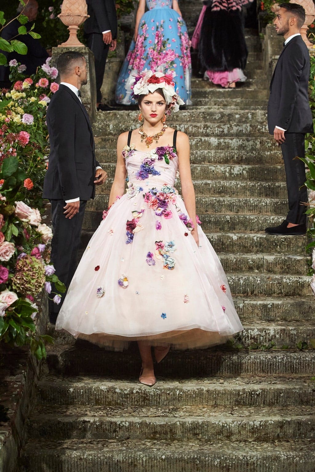 Dolce Gabbana Alta Moda Firenze 2020 - Fall-Winter 2020-2021 by RUNWAY MAGAZINE