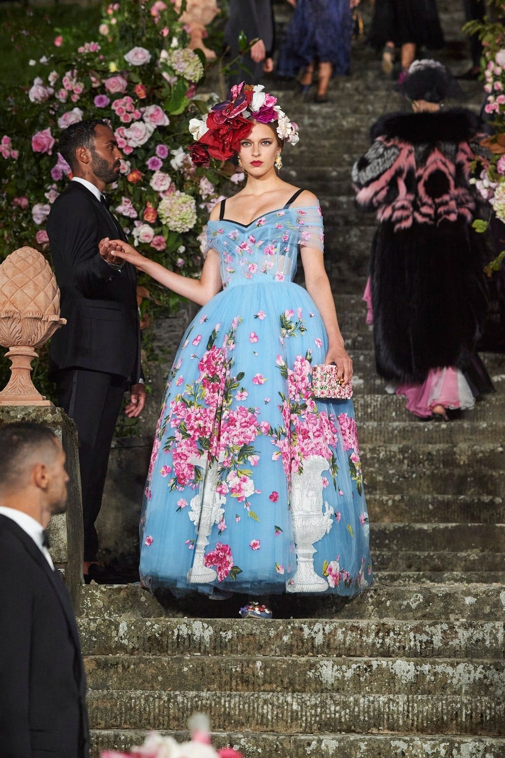 Dolce Gabbana Alta Moda Firenze 2020 - Fall-Winter 2020-2021 by RUNWAY MAGAZINE