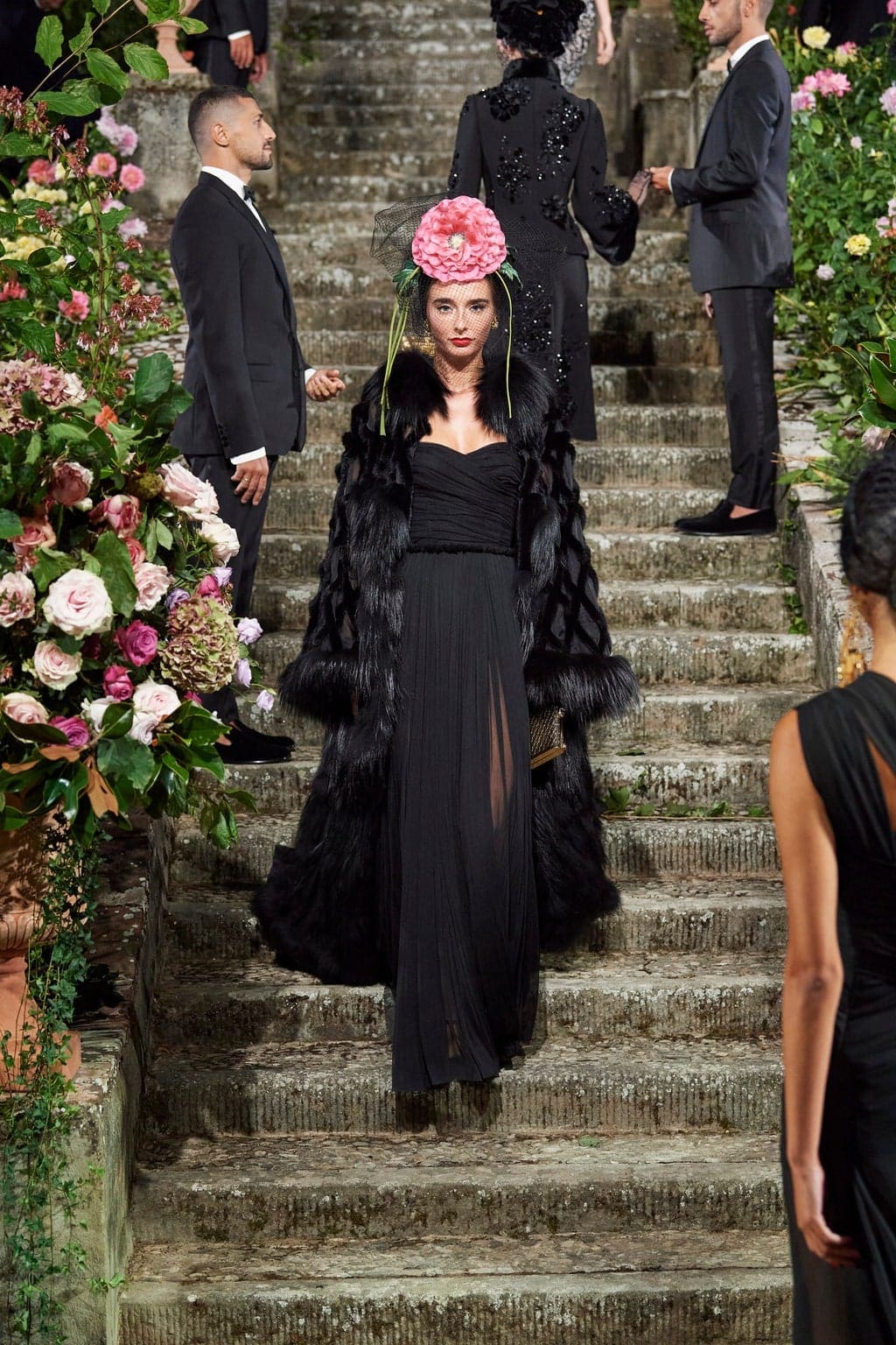 Dolce Gabbana Alta Moda Firenze 2020 - Fall-Winter 2020-2021 by RUNWAY MAGAZINE