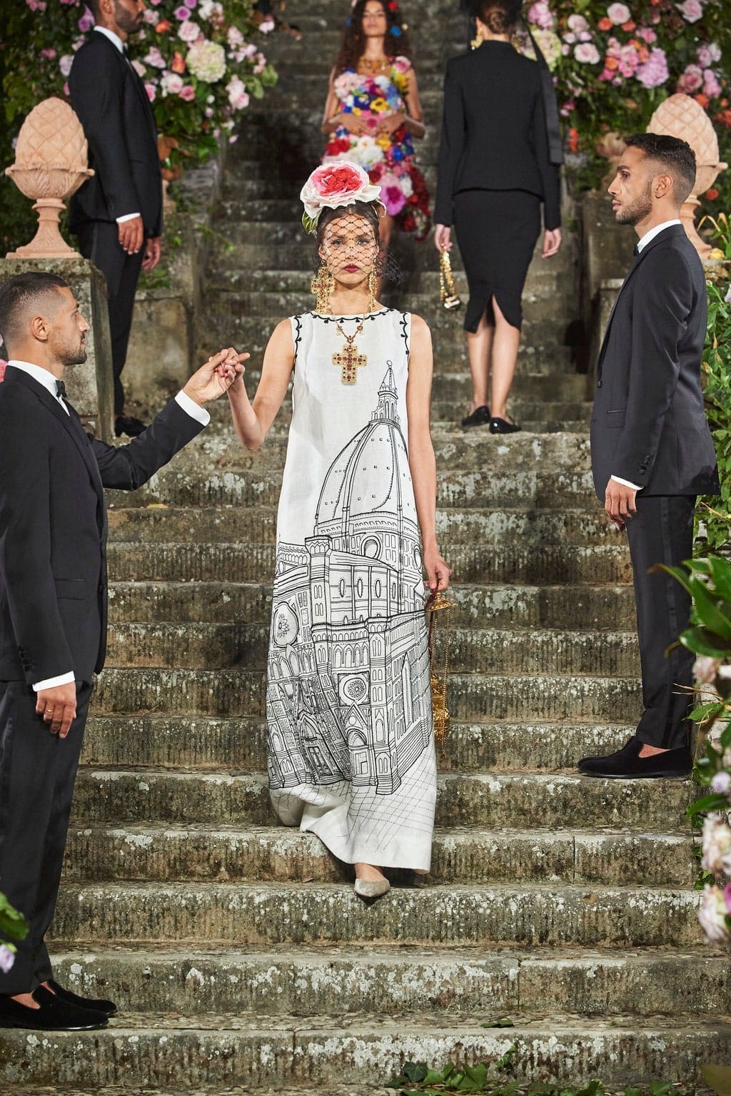 Dolce Gabbana Alta Moda Firenze 2020 - Fall-Winter 2020-2021 by RUNWAY MAGAZINE