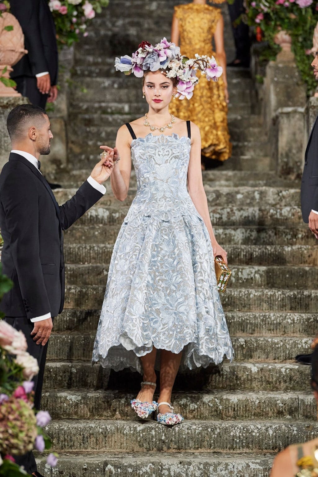 Dolce Gabbana Alta Moda Firenze 2020 - Fall-Winter 2020-2021 by RUNWAY MAGAZINE
