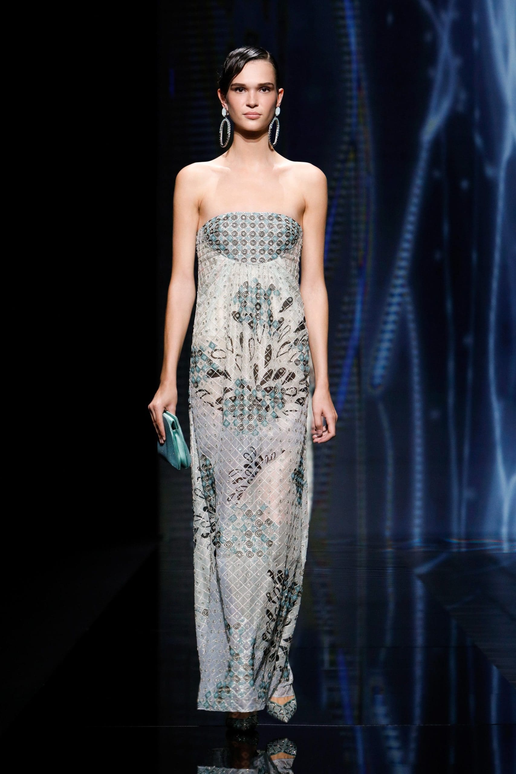 Giorgio Armani Frühling Sommer 2021 von RUNWAY MAGAZIN