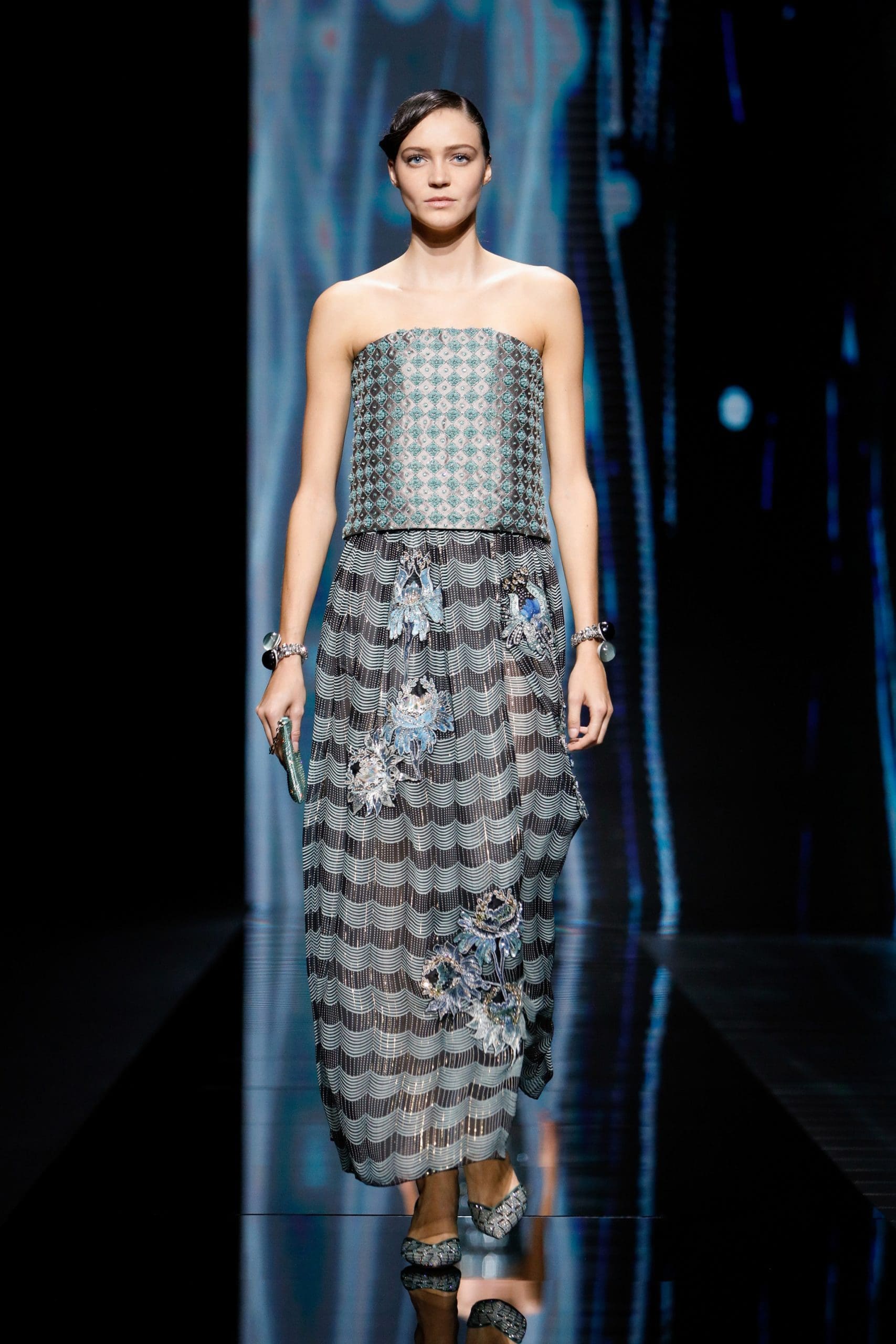 Giorgio Armani Frühling Sommer 2021 von RUNWAY MAGAZIN