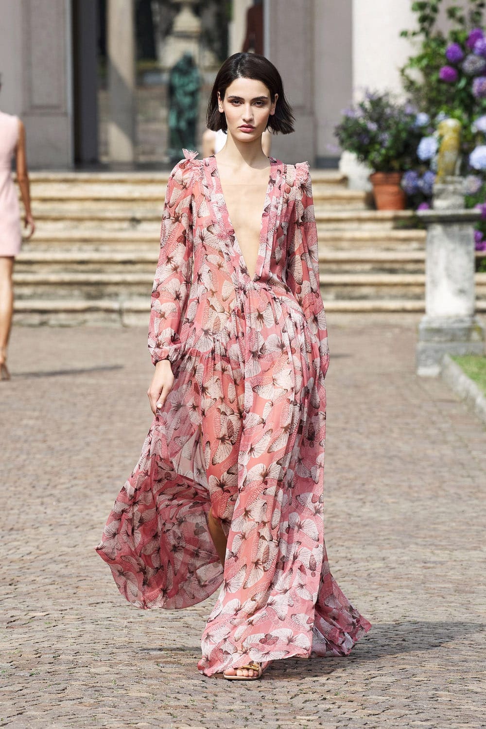 ElisabettaFranchi2021年春夏by RUNWAY マガジン