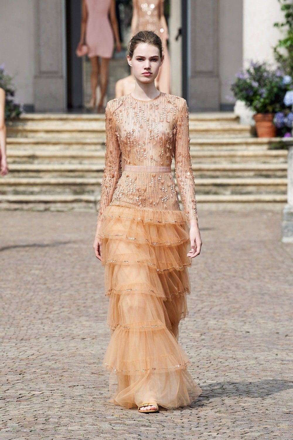 ElisabettaFranchi2021年春夏by RUNWAY マガジン