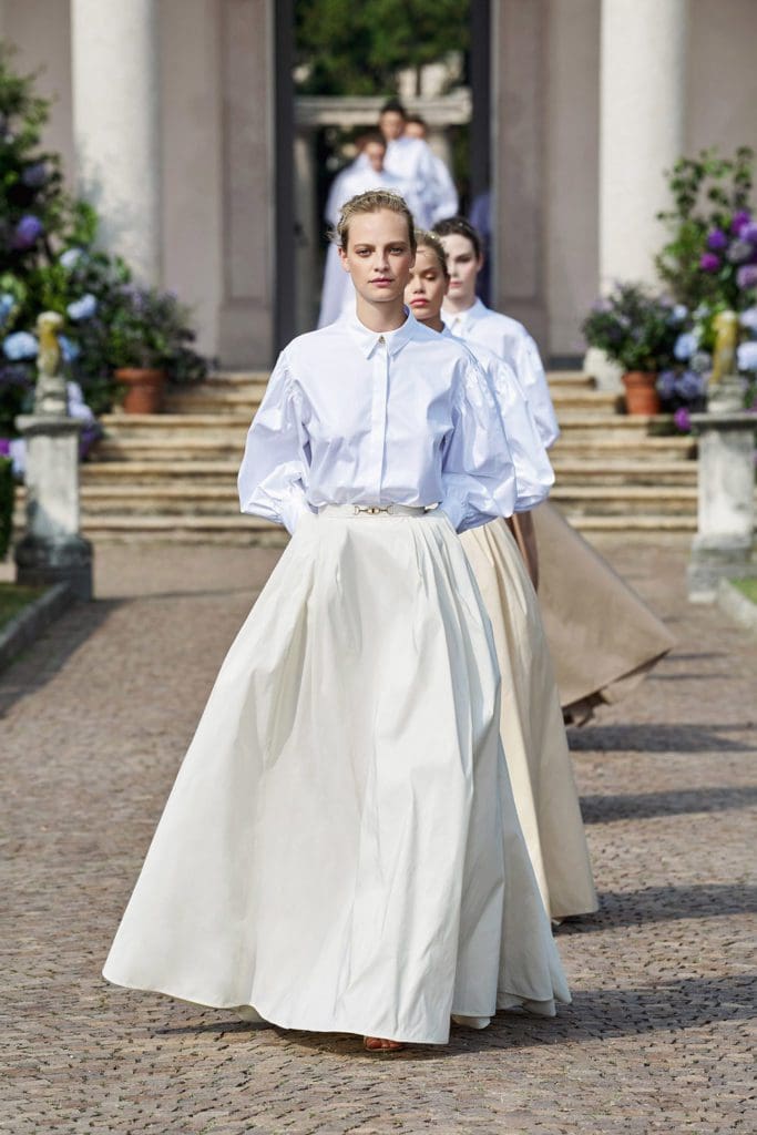 Elisabetta Franchi Printemps Été 2021 par RUNWAY MAGAZINE