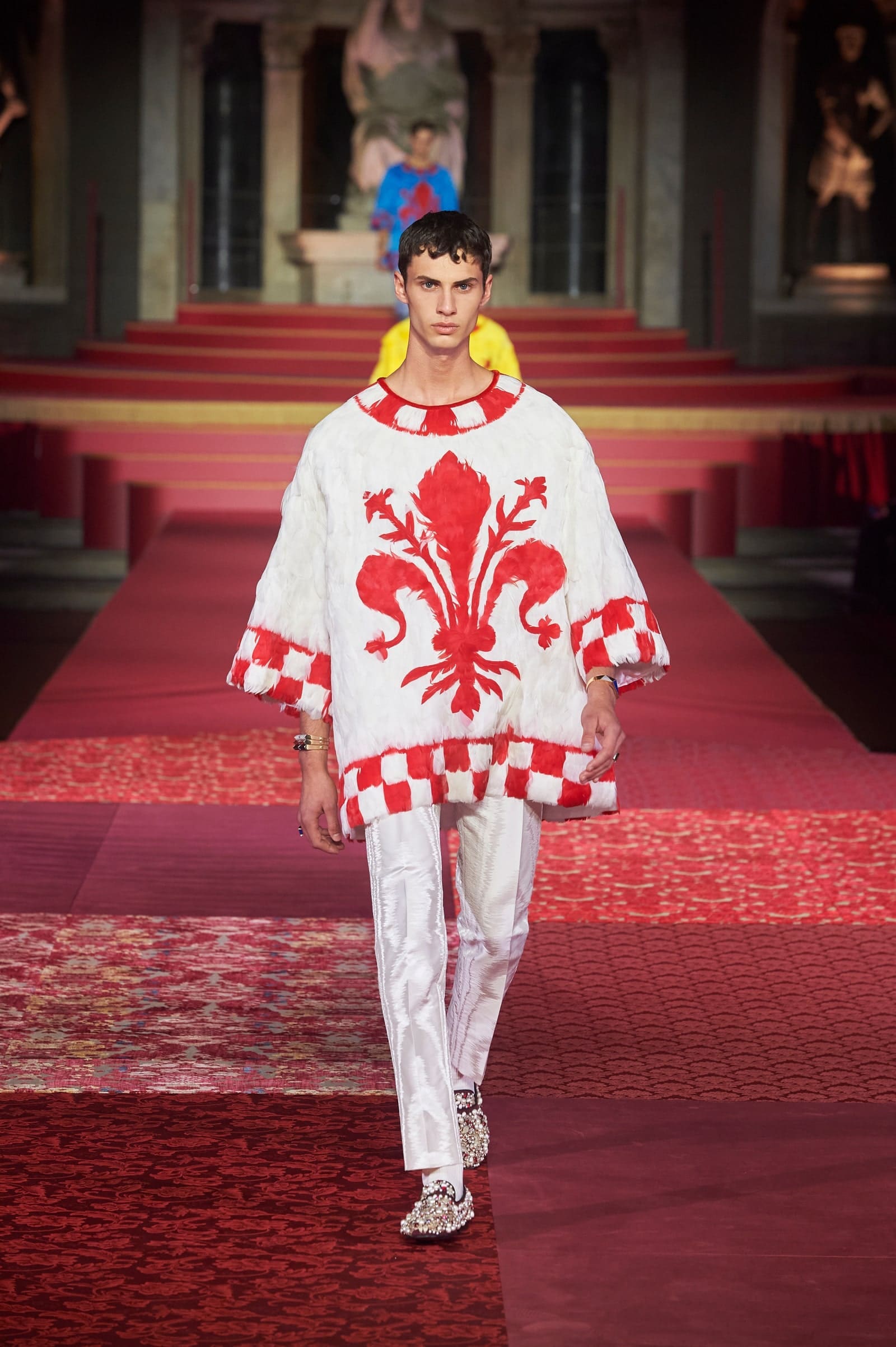 Dolce Gabbana Alta Sartoria Firenze 2020 by RUNWAY MAGAZINE
