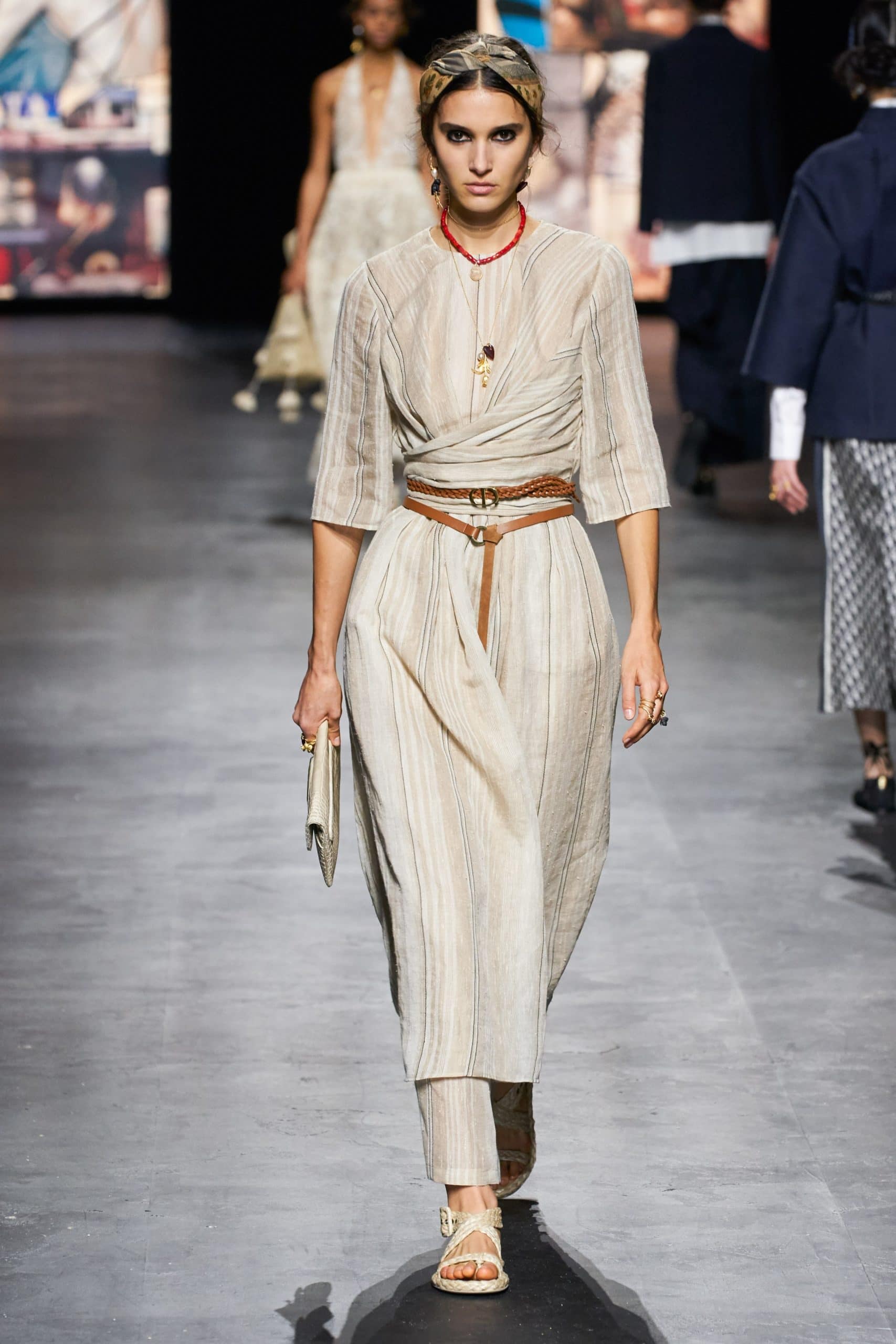 Christian Dior Primavera Verano 2021 de RUNWAY REVISTA