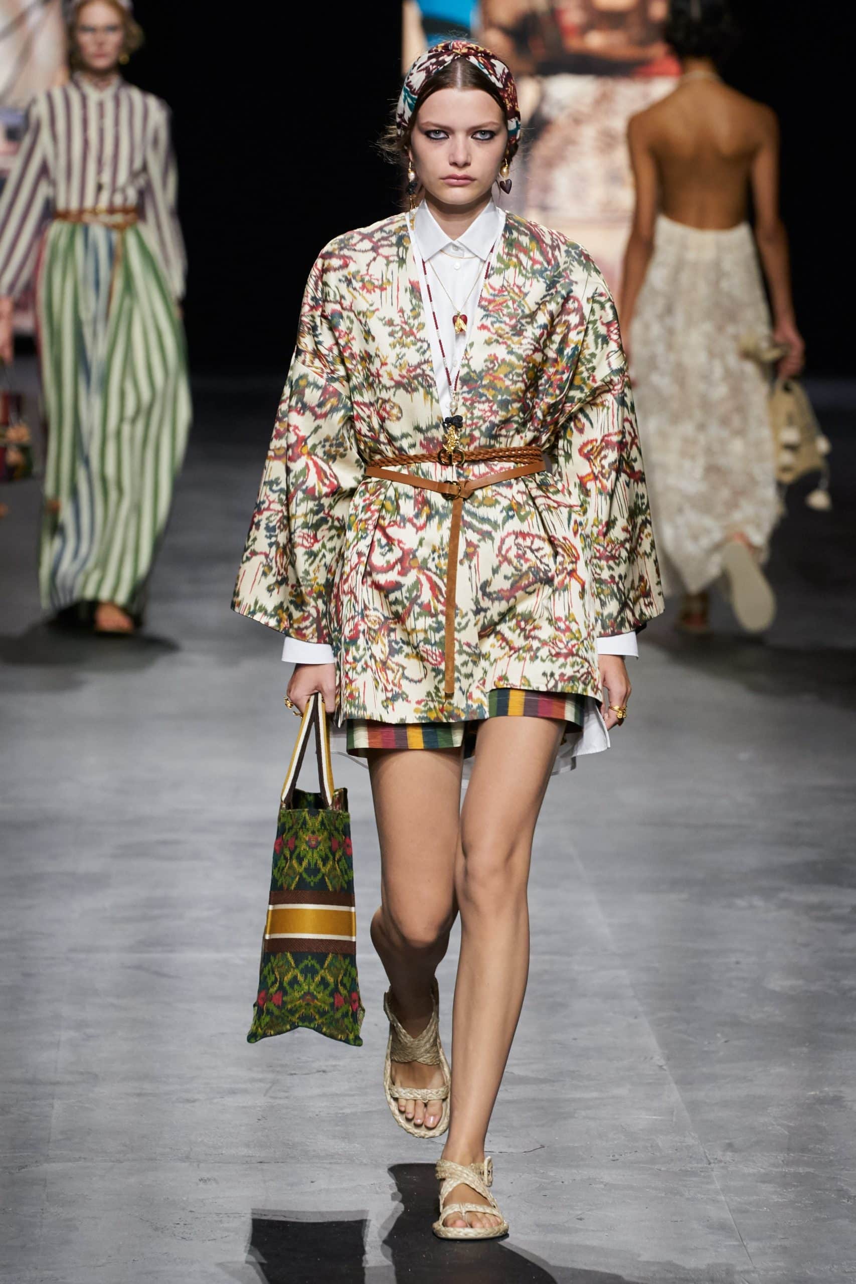 Christian Dior Primavera Verano 2021 de RUNWAY REVISTA