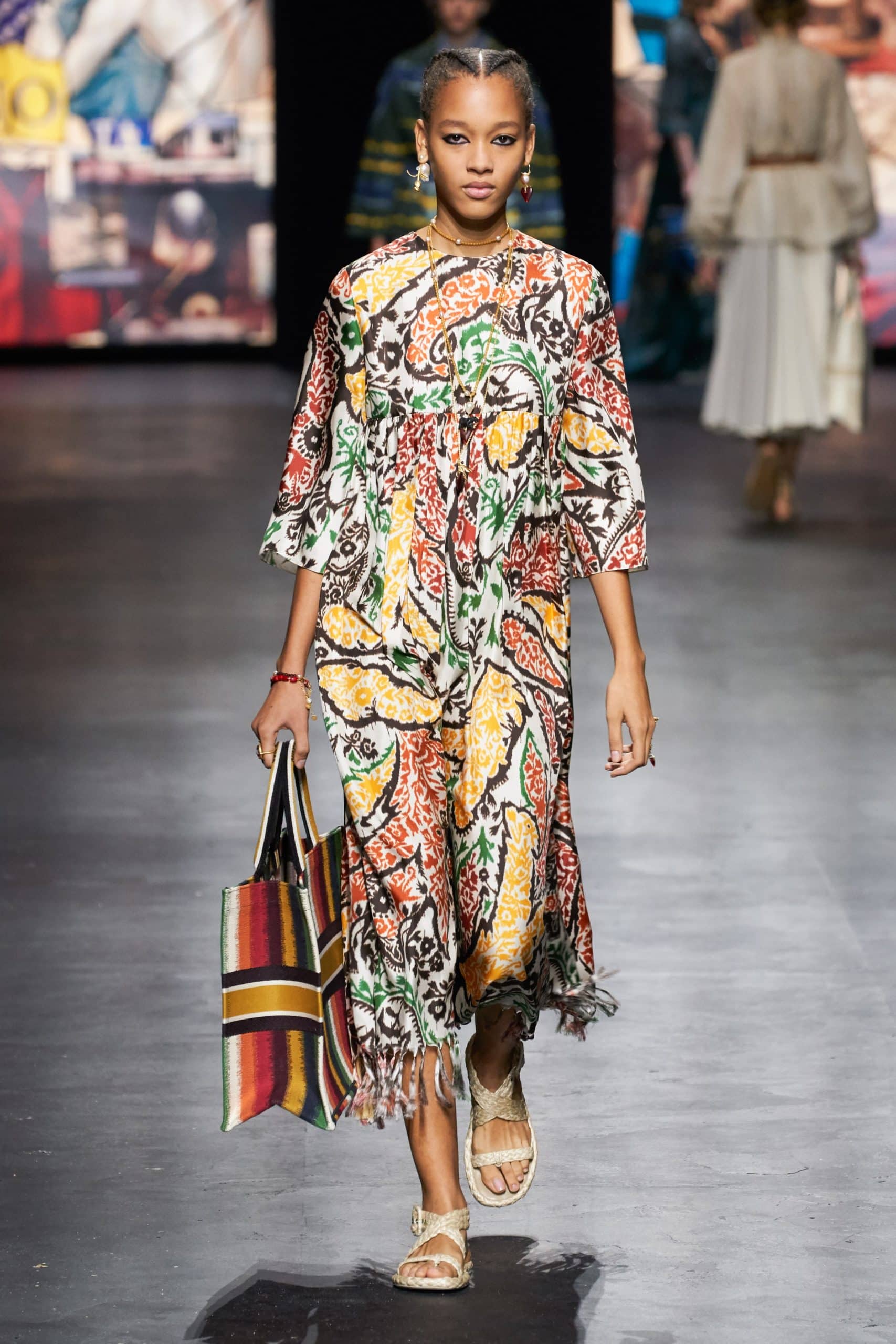 Christian Dior Primavera Verano 2021 de RUNWAY REVISTA