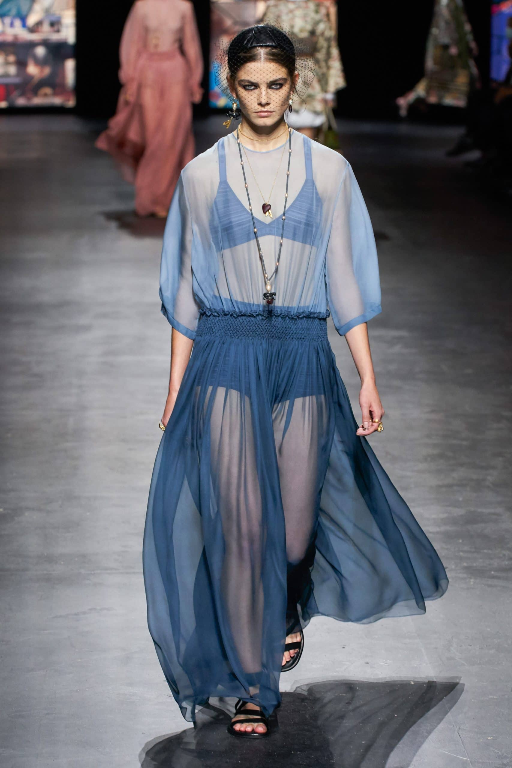 Christian Dior Primavera Verano 2021 de RUNWAY REVISTA