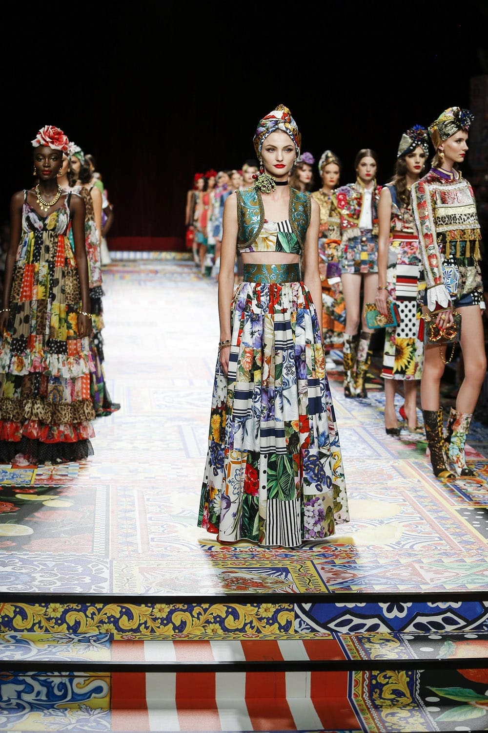 Dolce Gabbana Primavera Verão 2021 por RUNWAY MAGAZINE