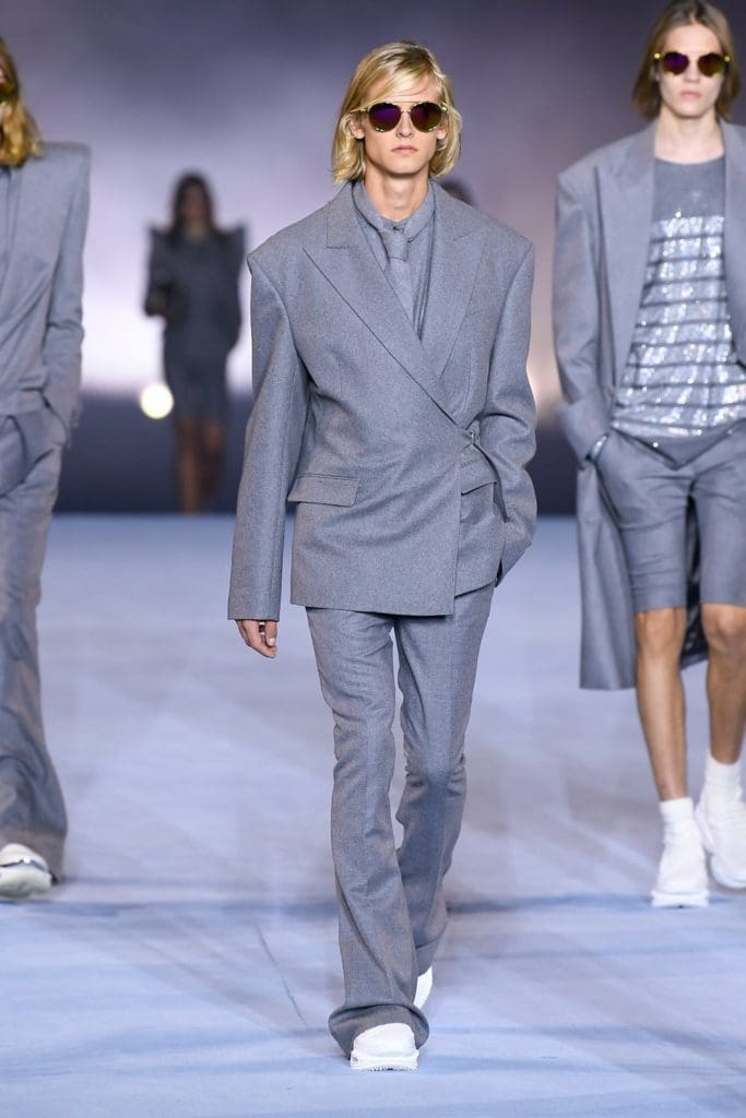 Balmain Primavera-Verão 2021 por RUNWAY MAGAZINE