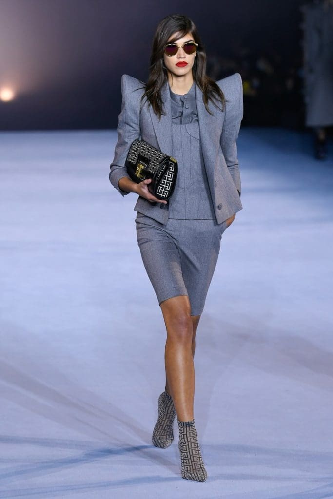 Balmain Primavera-Verão 2021 por RUNWAY MAGAZINE