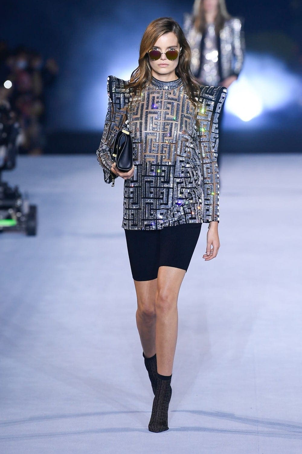 Balmain Printemps Été 2021 par RUNWAY MAGAZINE
