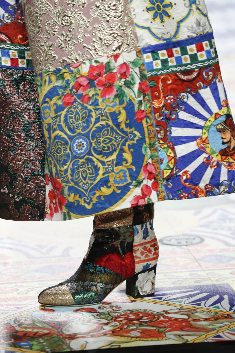 Dolce Gabbana Primavera Verão 2021 por RUNWAY MAGAZINE