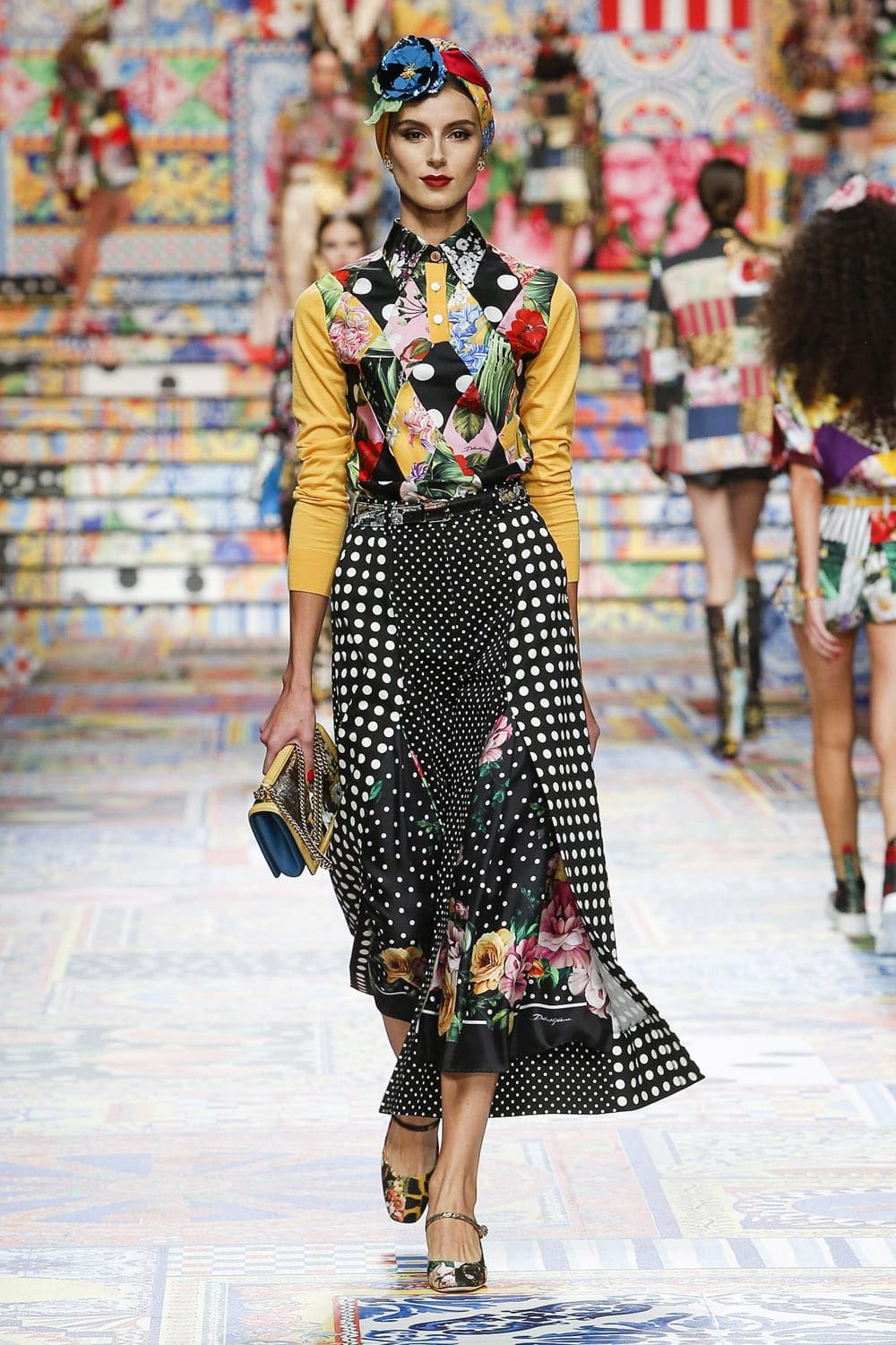 Dolce Gabbana Primavera Verão 2021 por RUNWAY MAGAZINE