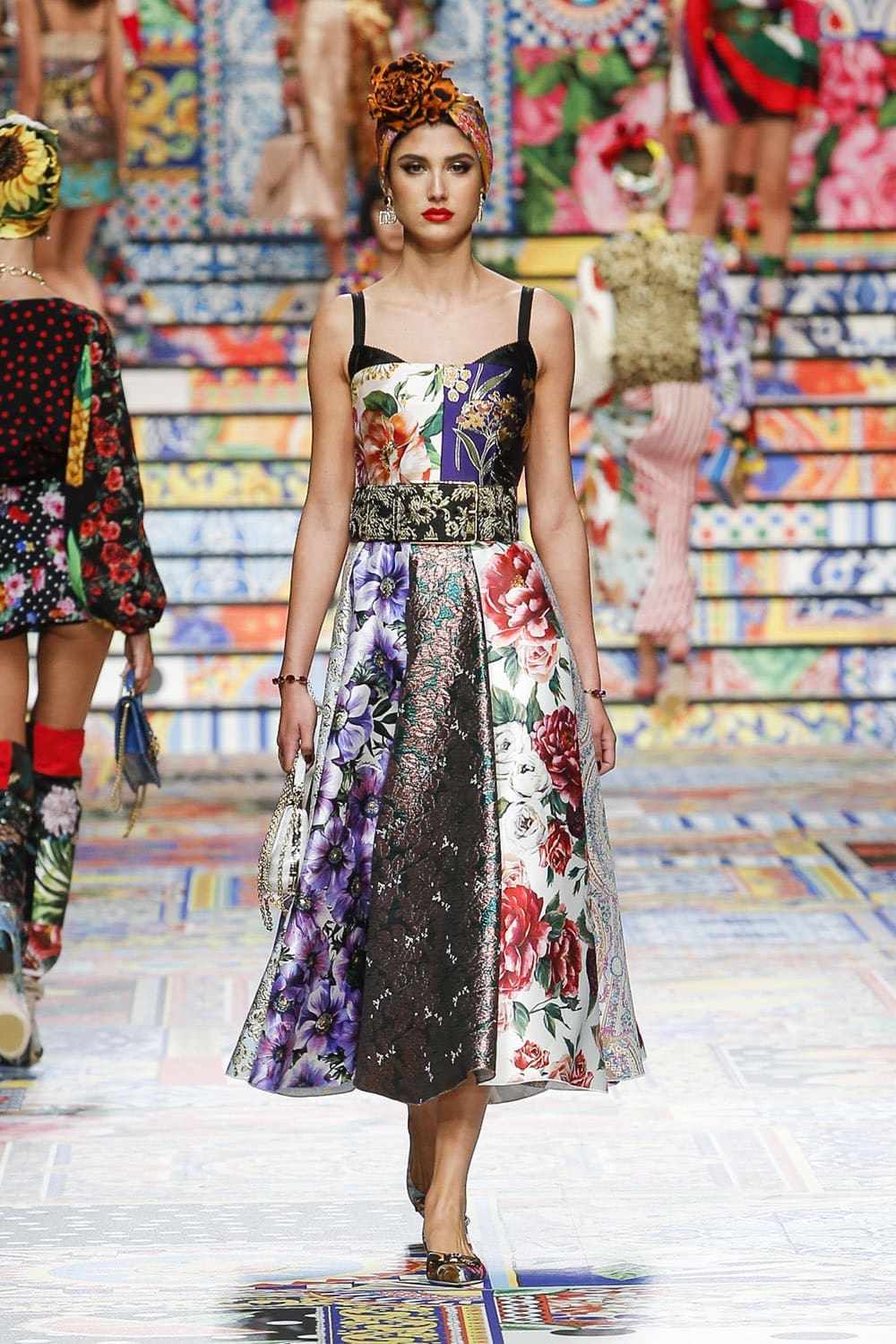 Dolce Gabbana Primavera Verão 2021 por RUNWAY MAGAZINE