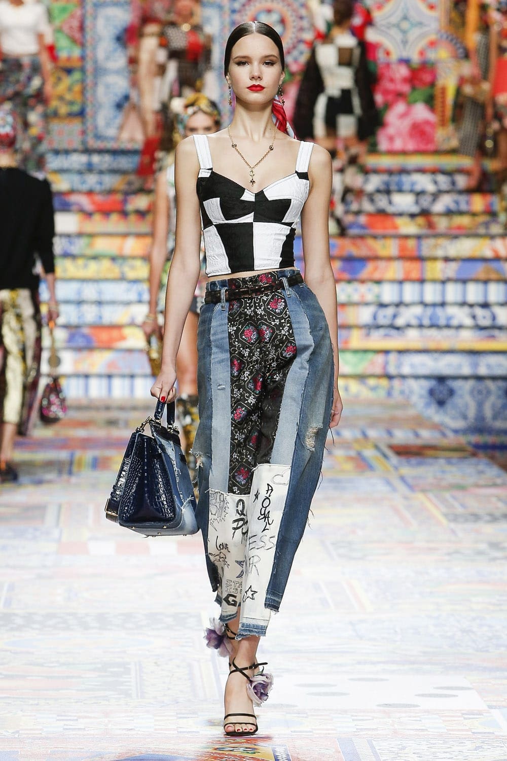 Dolce Gabbana Primavera Verão 2021 por RUNWAY MAGAZINE
