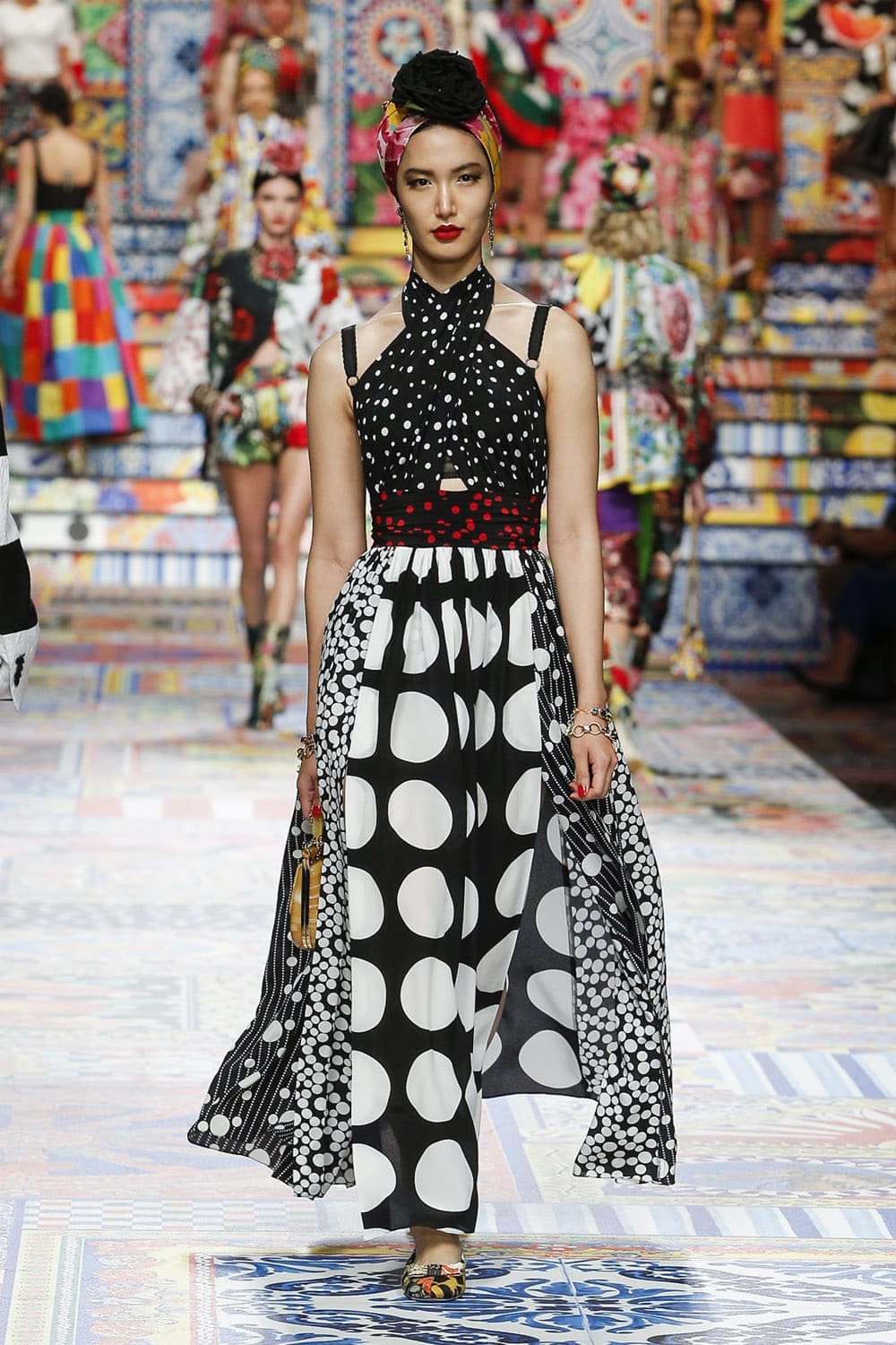 Dolce Gabbana Primavera Verão 2021 por RUNWAY MAGAZINE