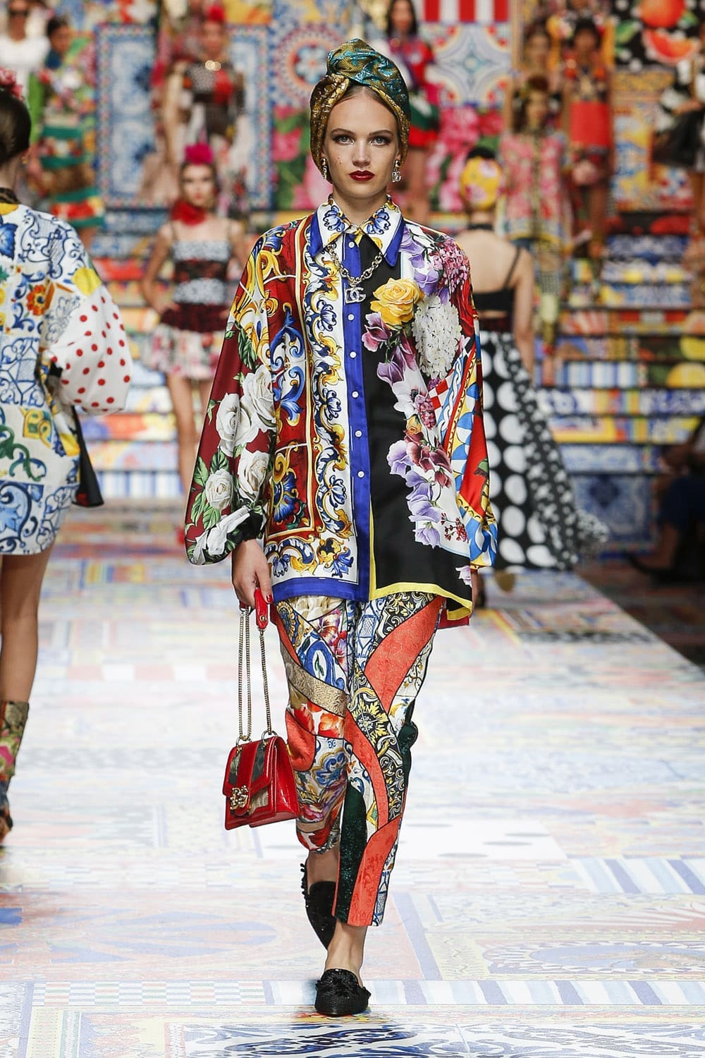Dolce Gabbana Primavera Verão 2021 por RUNWAY MAGAZINE