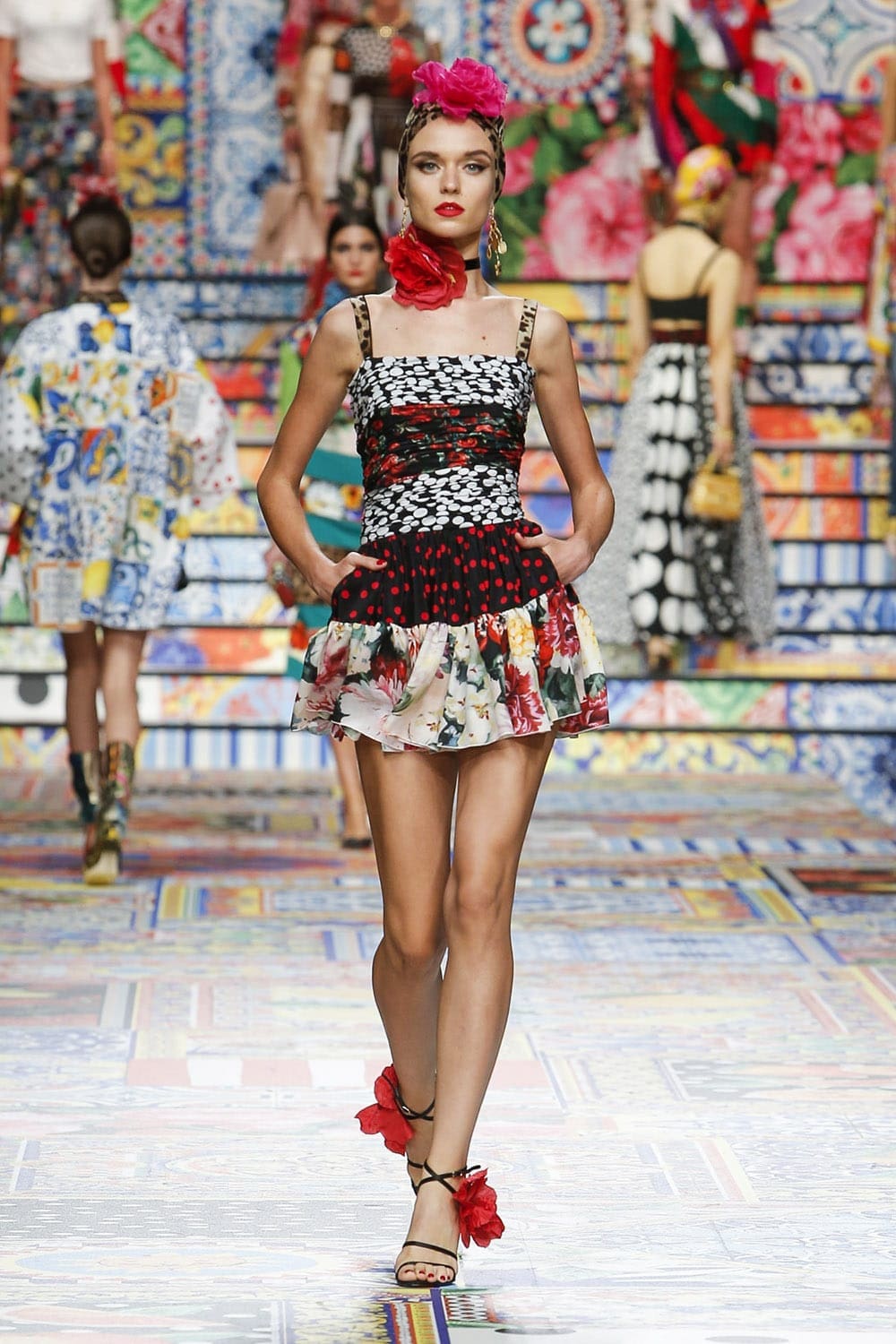 Dolce Gabbana Primavera Verão 2021 por RUNWAY MAGAZINE