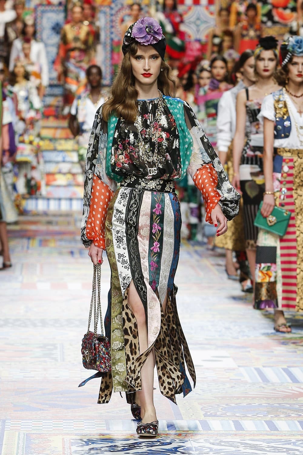 Dolce Gabbana Primavera Verão 2021 por RUNWAY MAGAZINE
