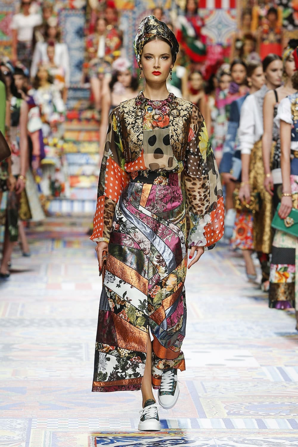 Dolce Gabbana Primavera Verão 2021 por RUNWAY MAGAZINE