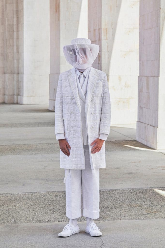Thom Browne Primavera Verano 2021 "Juegos lunares 2132" de Nueva York a París por RUNWAY REVISTA